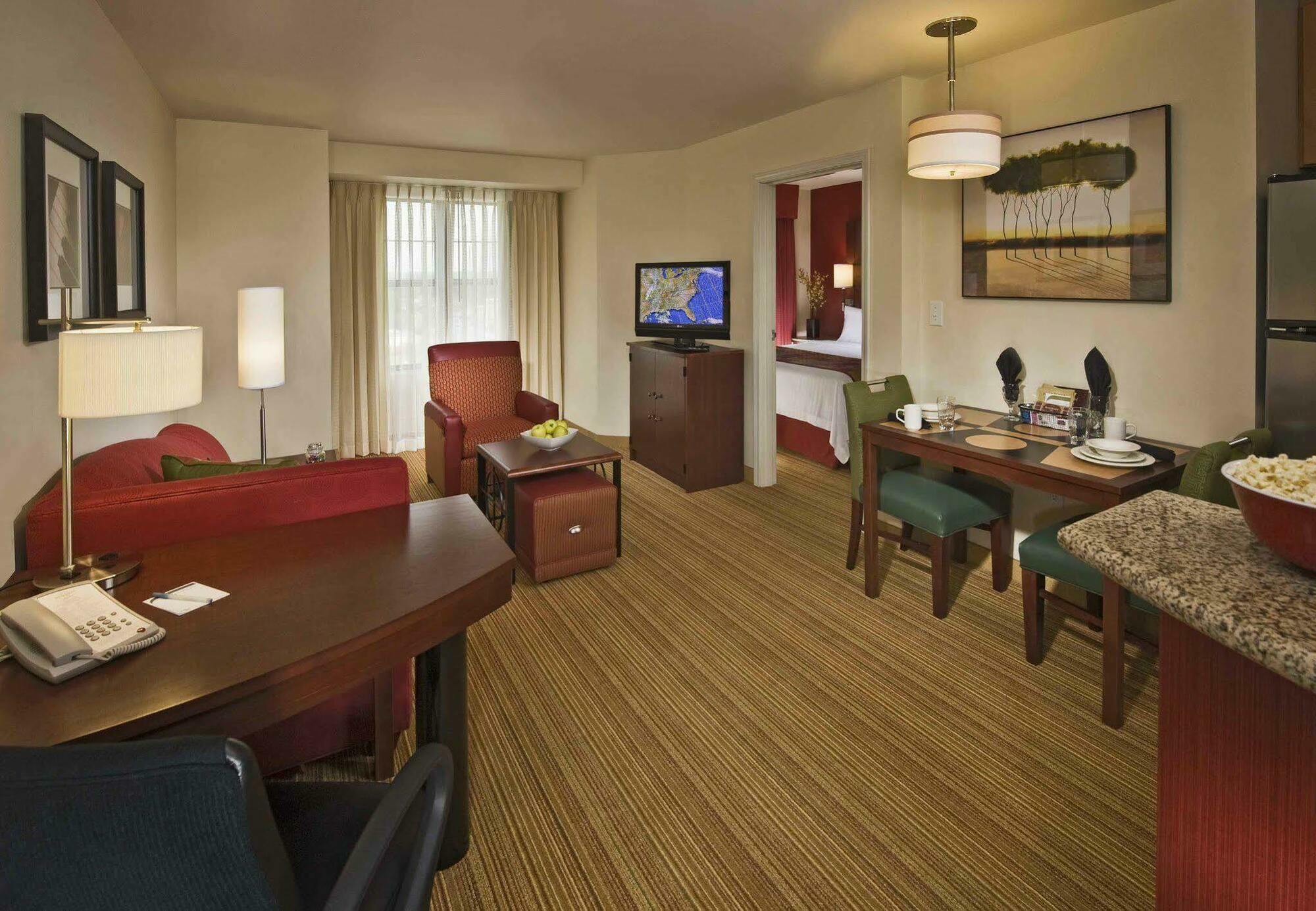 Residence Inn By Marriott Springfield Old Keene Mill Phòng bức ảnh